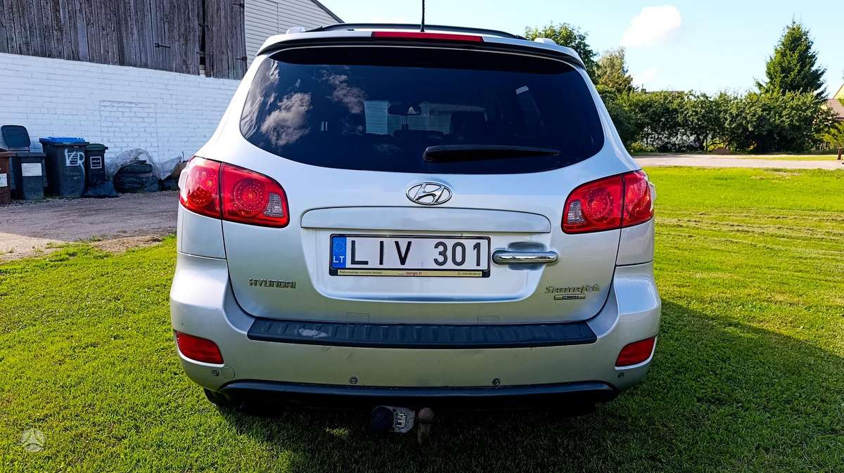 Hyundai Santa Fe - 5