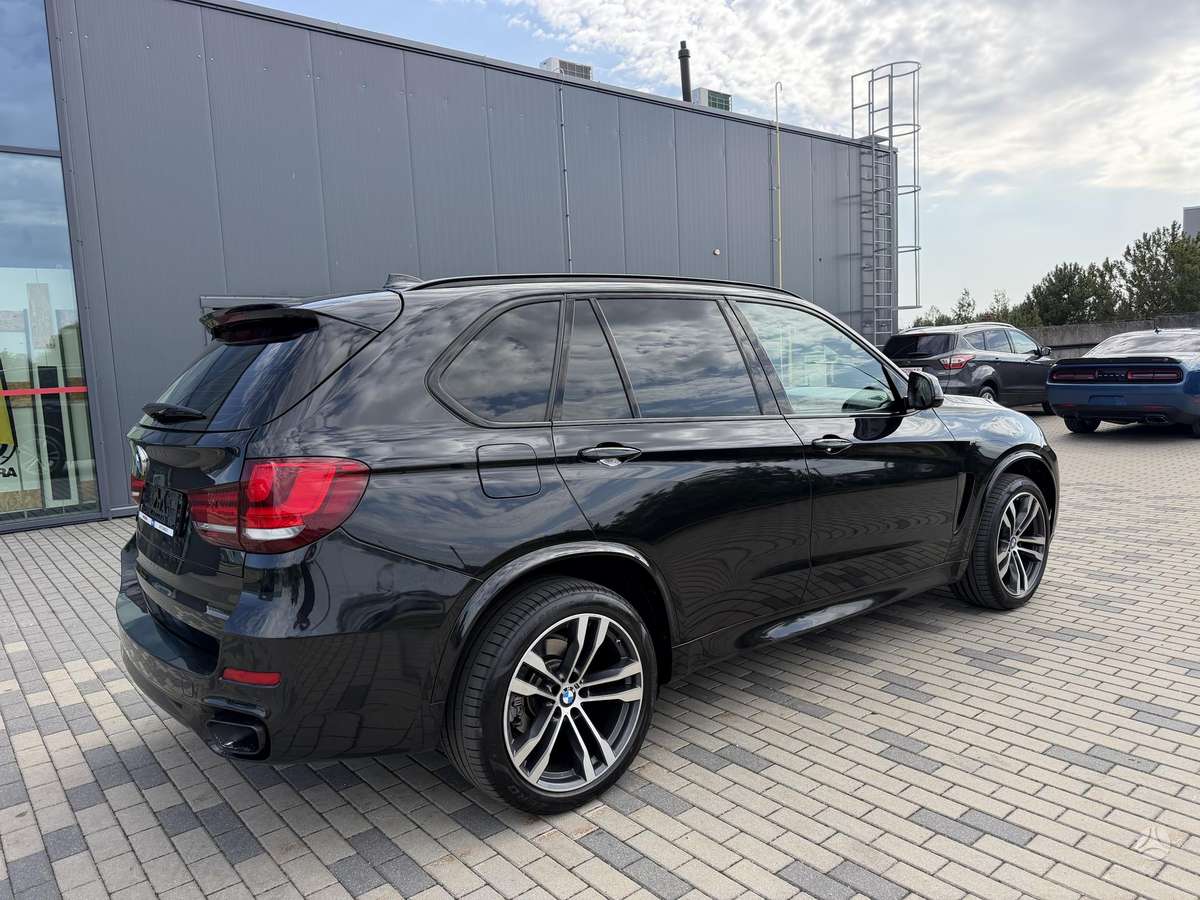 BMW X5 - 12