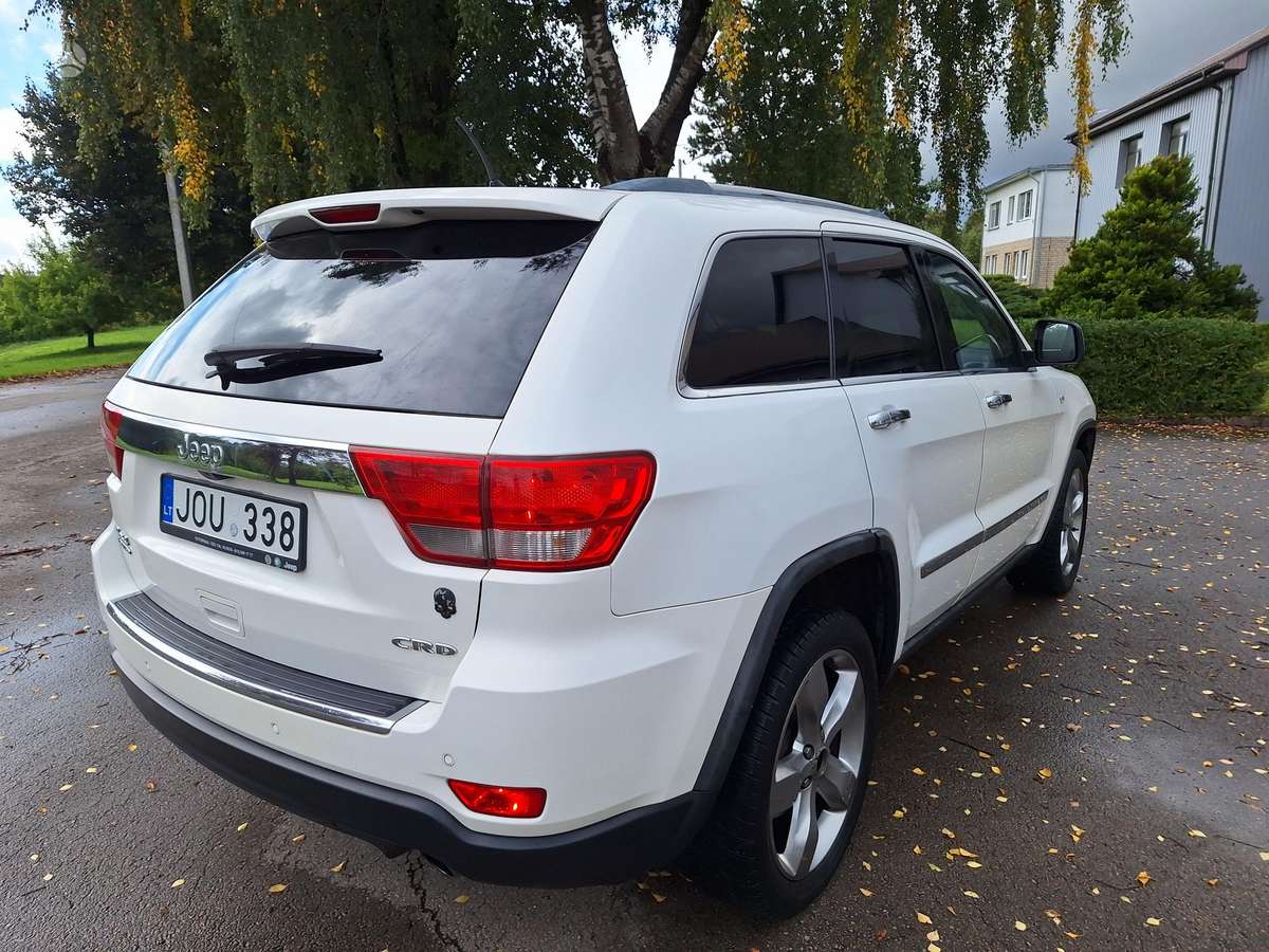 Jeep Grand Cherokee - 2