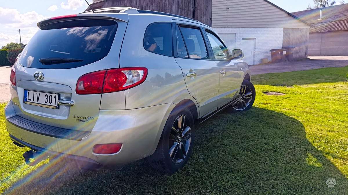Hyundai Santa Fe - 6