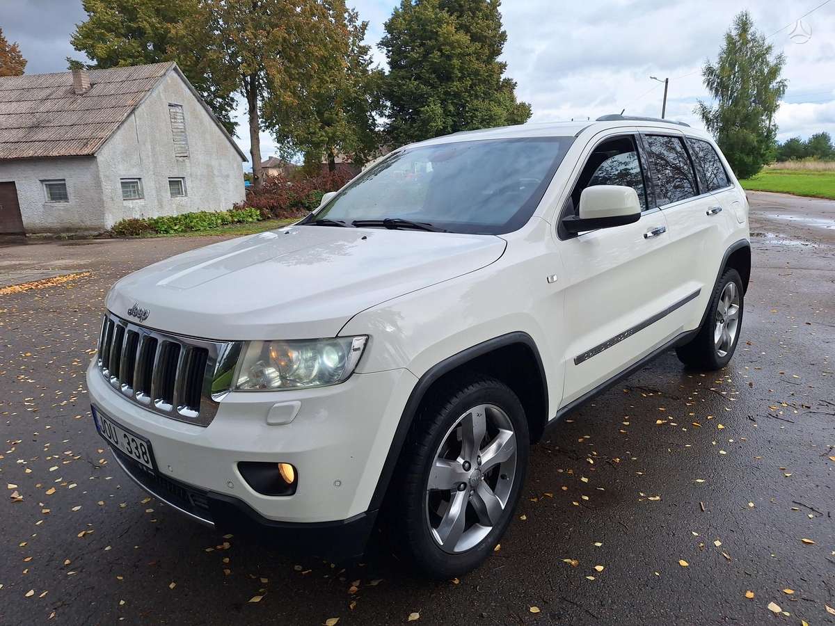 Jeep Grand Cherokee - 3