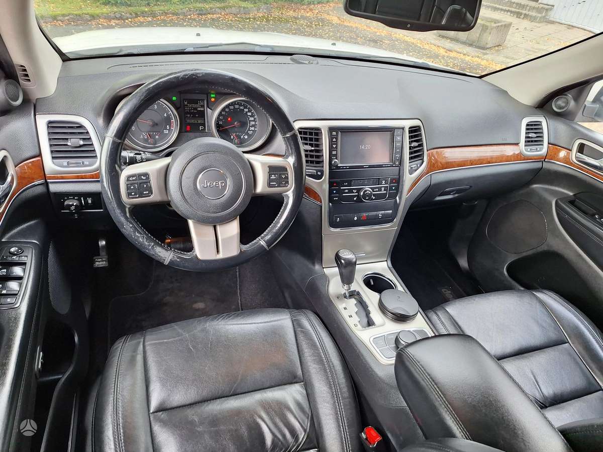 Jeep Grand Cherokee - 7