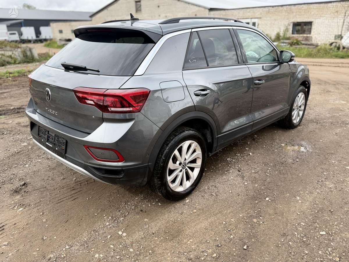 Volkswagen T-Roc - 7