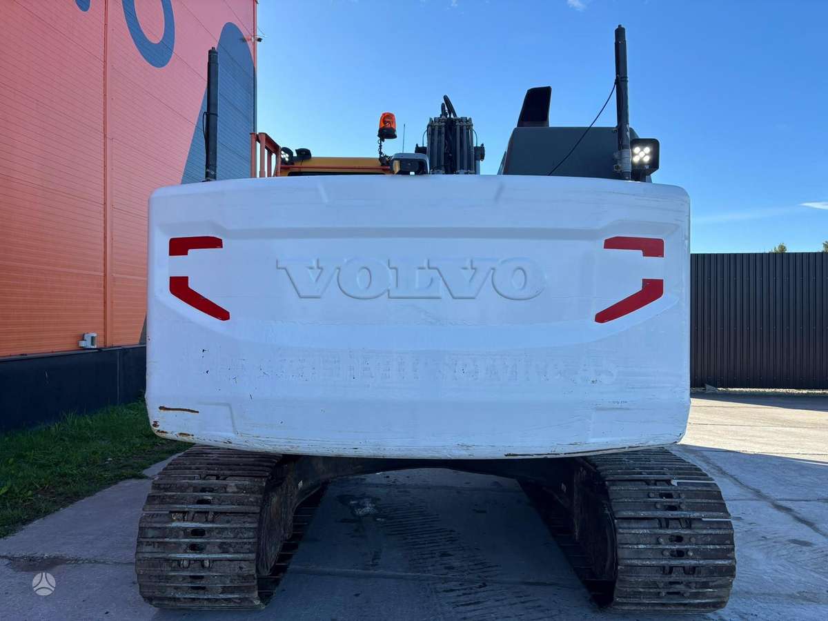 Volvo EC 220 EL, ekskavatoriai