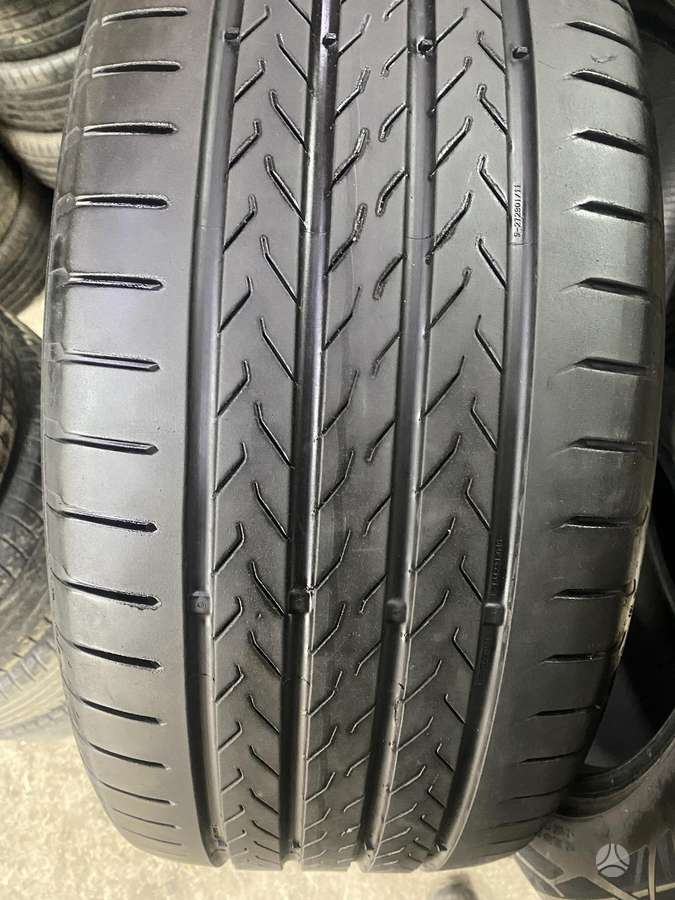 Continental, летние 255/45 R20