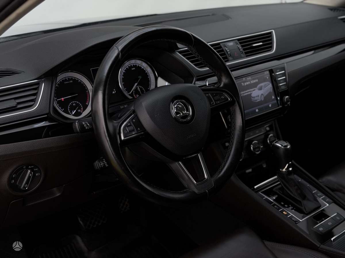 Škoda Superb - 9