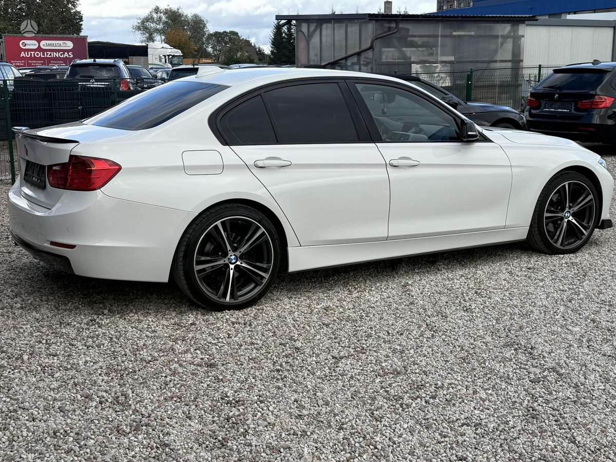 BMW 318 - 6