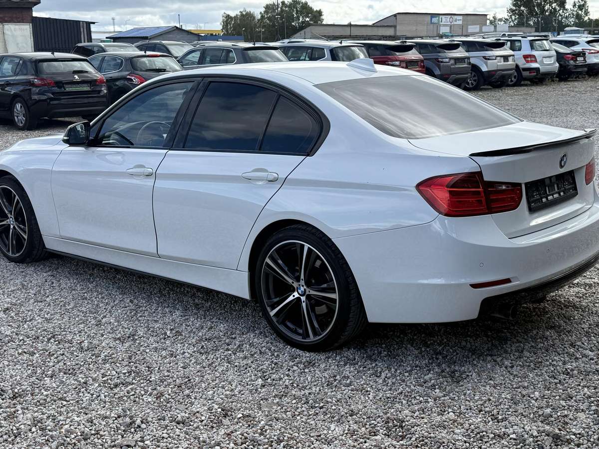 BMW 318 - 10