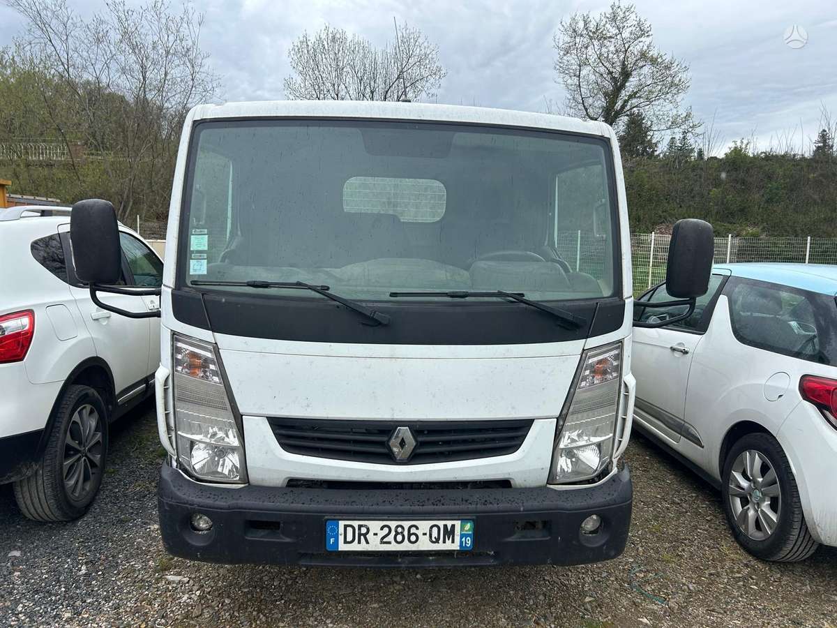 Renault Maxity, 2.5 l., Другое