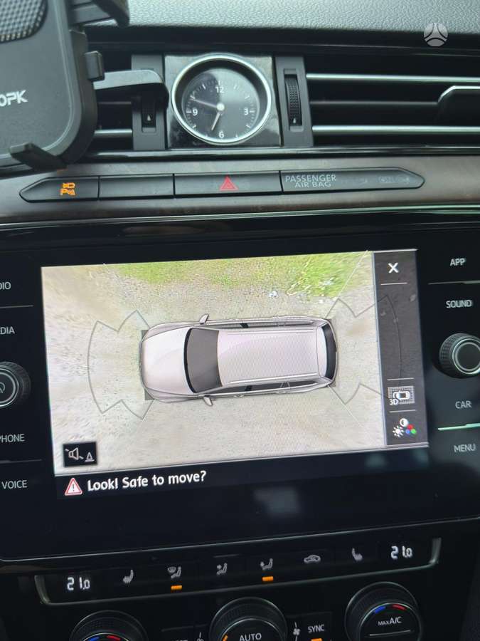 Volkswagen Passat Alltrack - 12