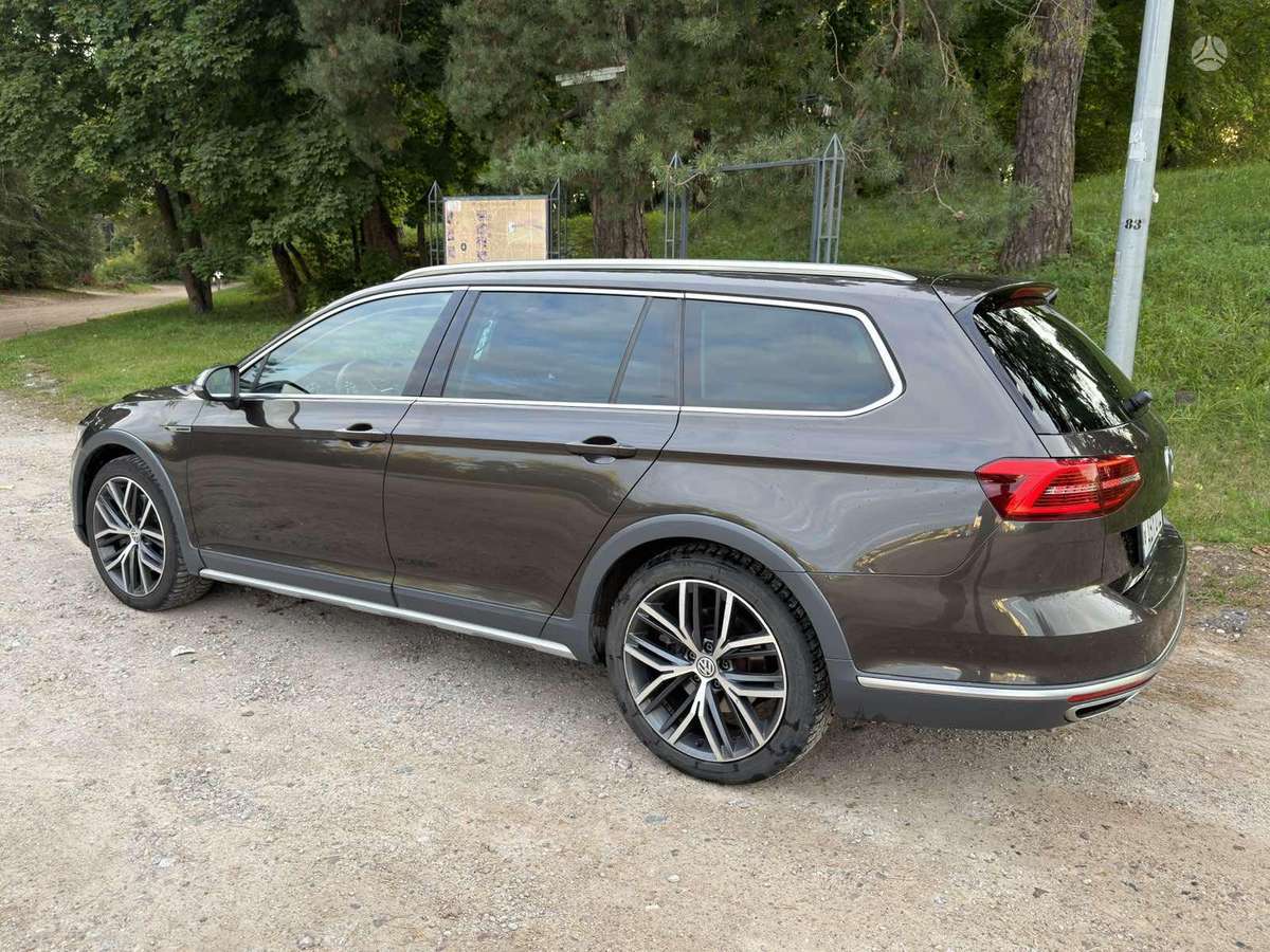 Volkswagen Passat Alltrack - 2