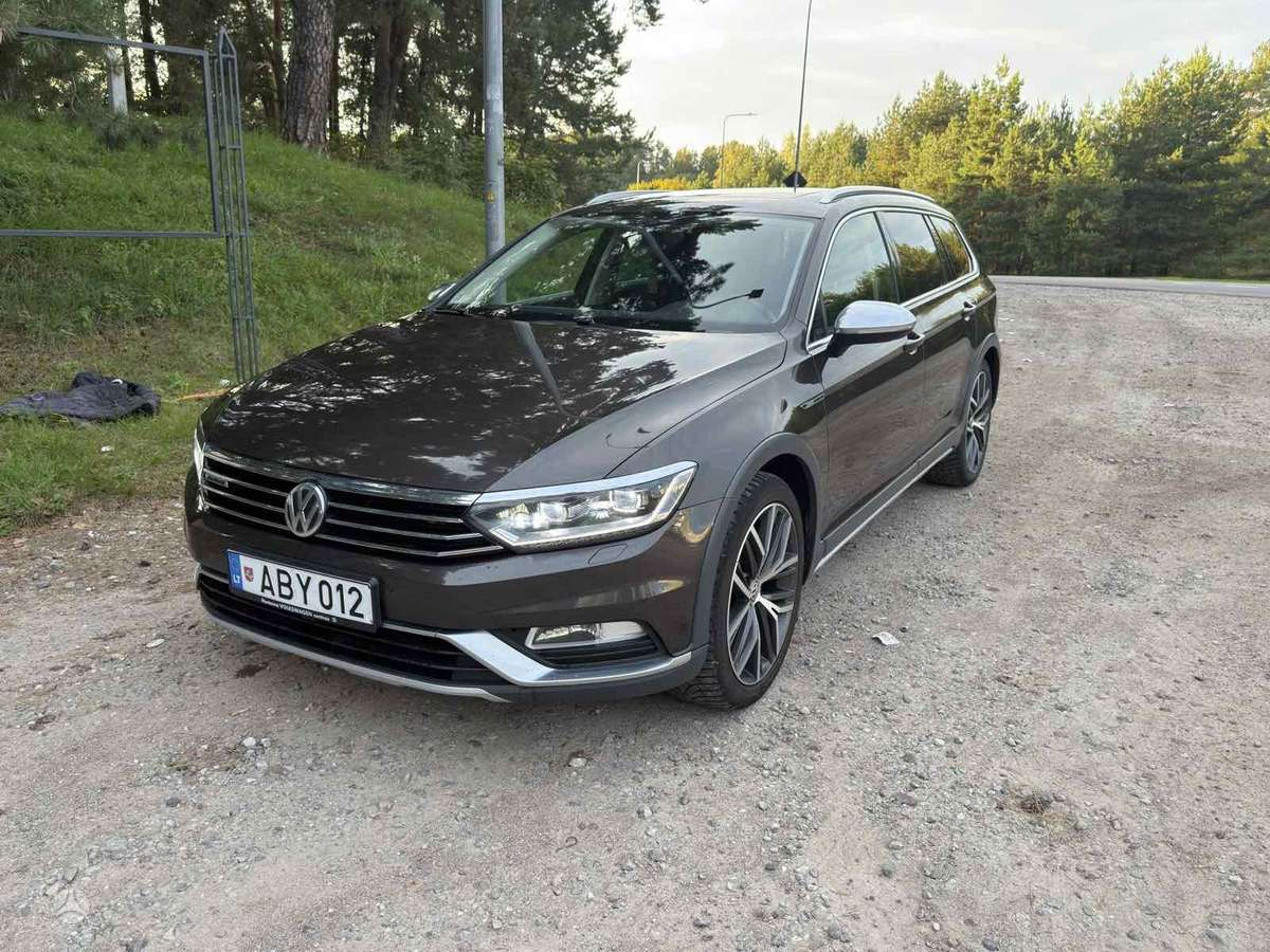 Volkswagen Passat Alltrack - 4