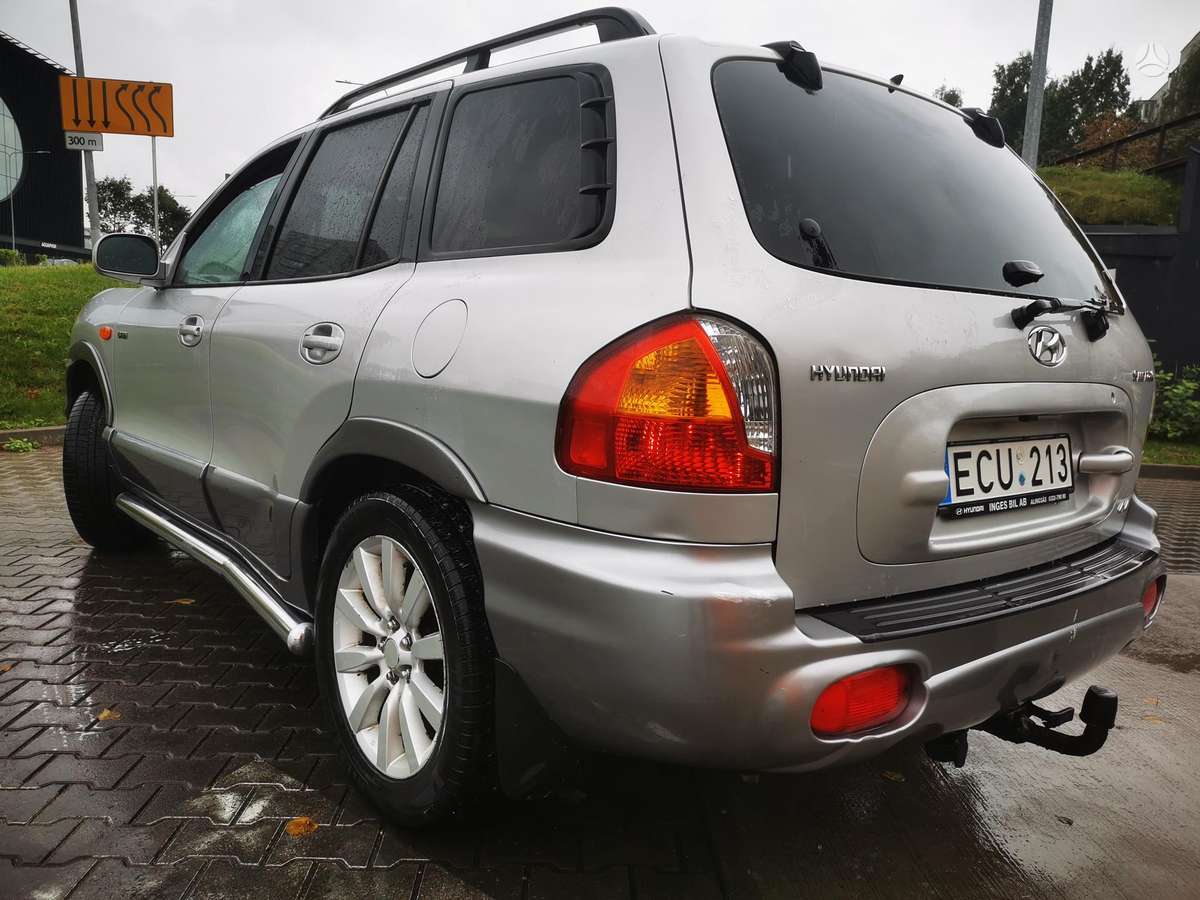 Hyundai Santa Fe - 1