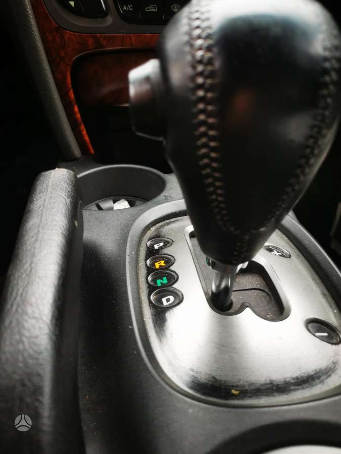 Hyundai Santa Fe - 3