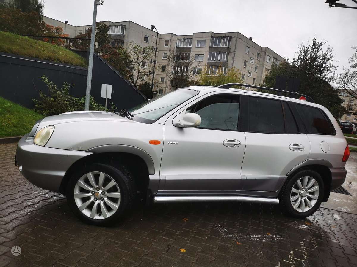 Hyundai Santa Fe - 4