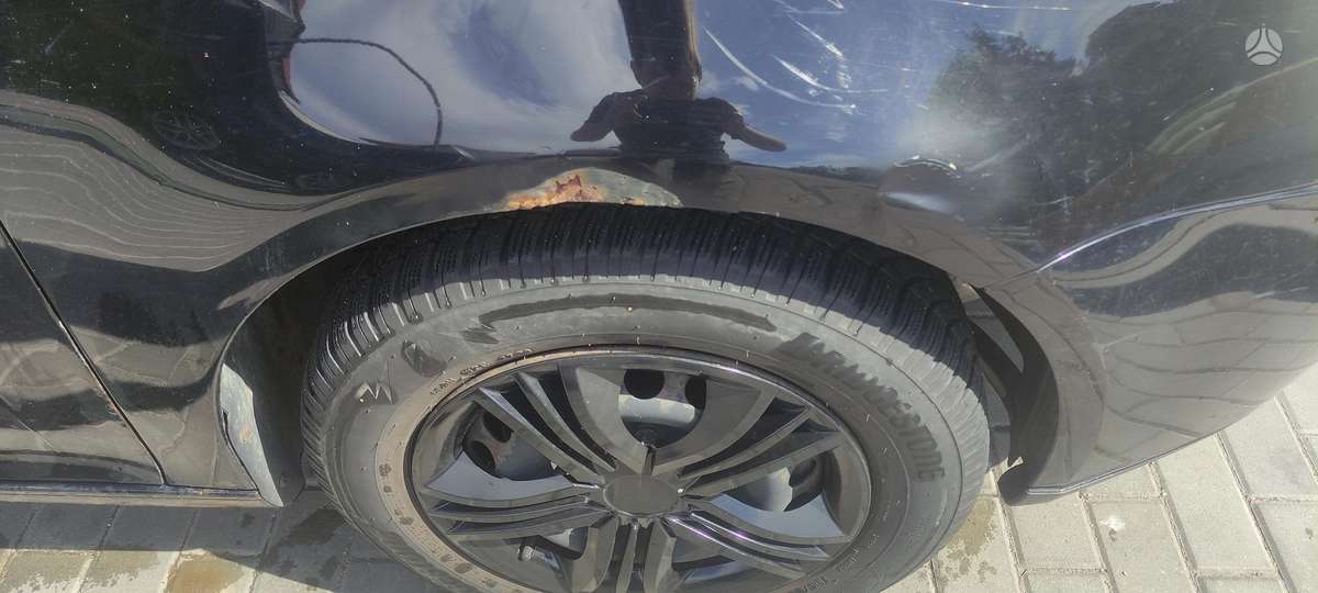 Volkswagen Golf - 4