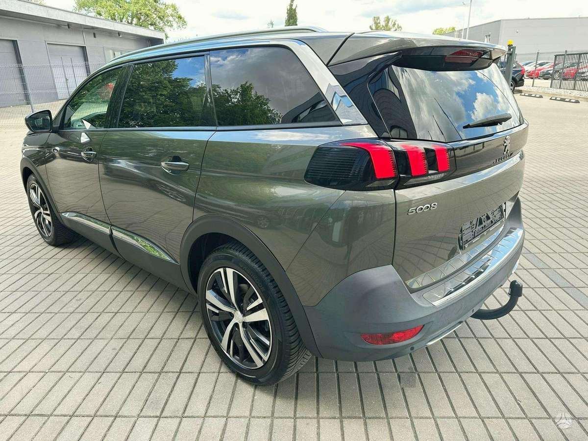 Peugeot 5008 - 4