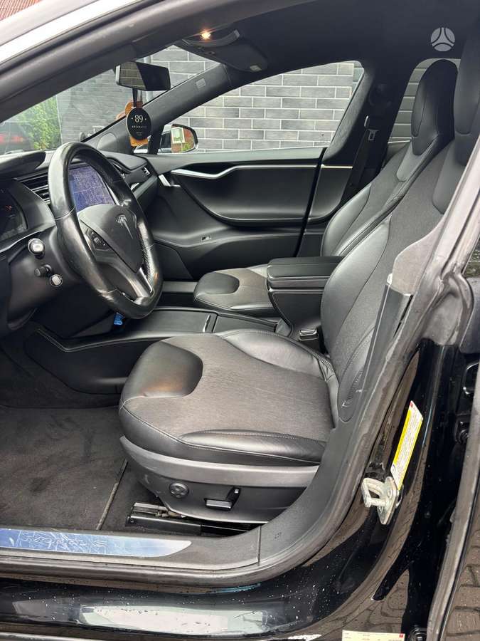 Tesla Model S, 85 кВт·ч, Седан