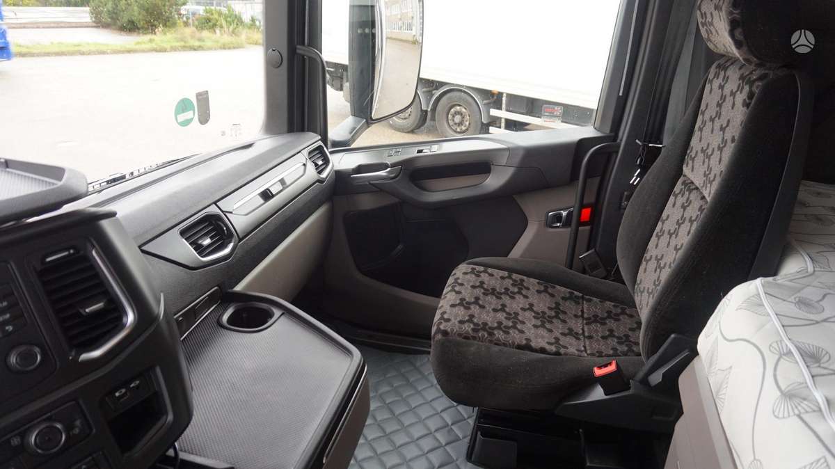 Scania S450 RETARDER, dropside with curtains