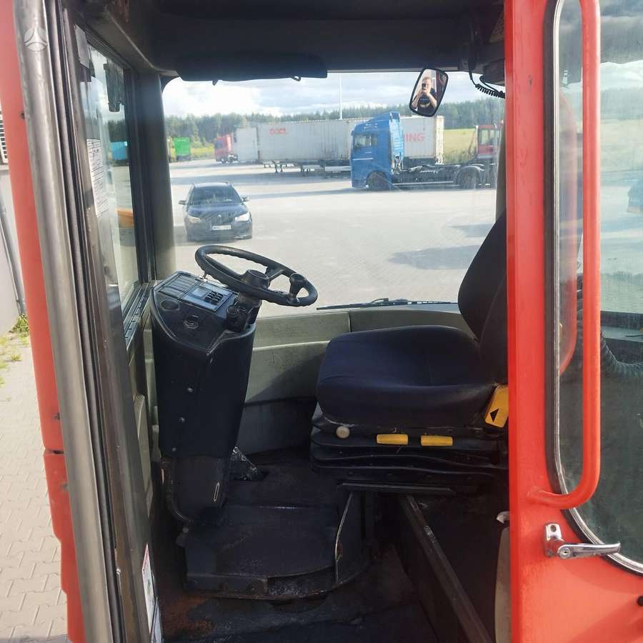Terberg TT222, be miegamosios vietos