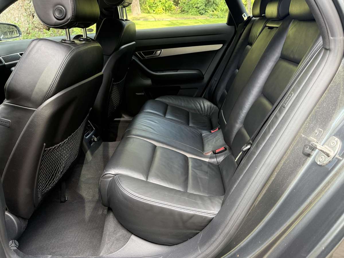Audi A6 - 8