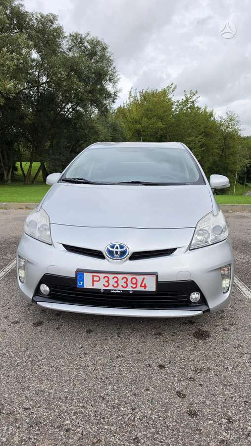Toyota Prius - 2