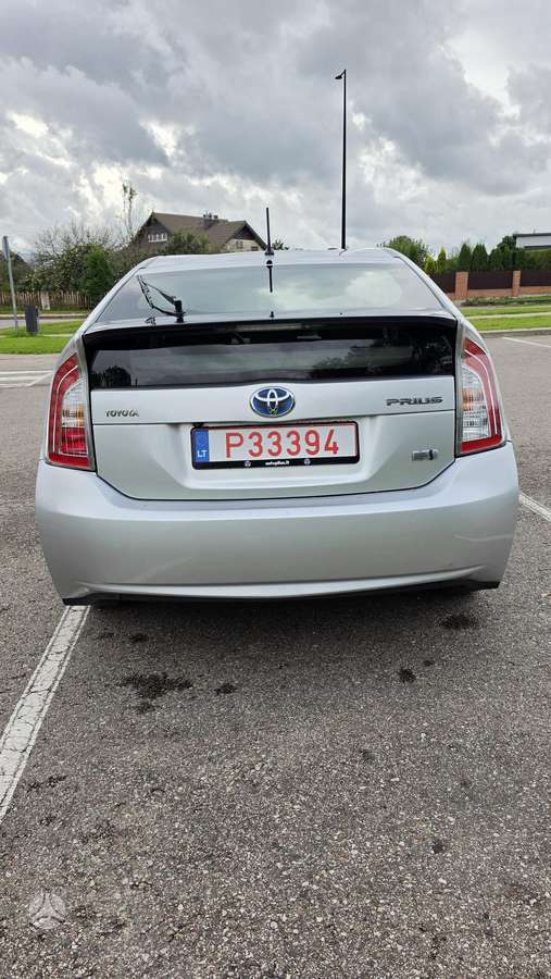 Toyota Prius - 6