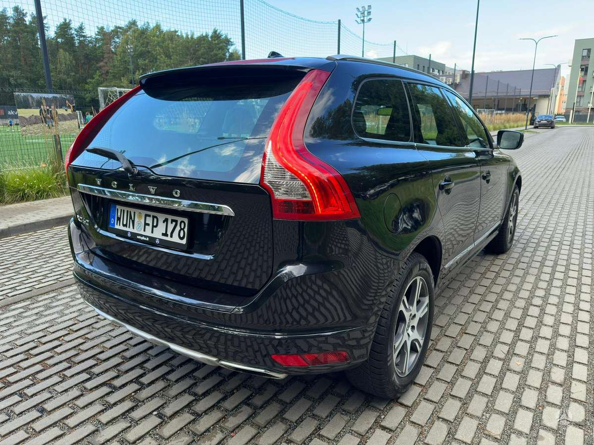 Volvo XC60 - 10