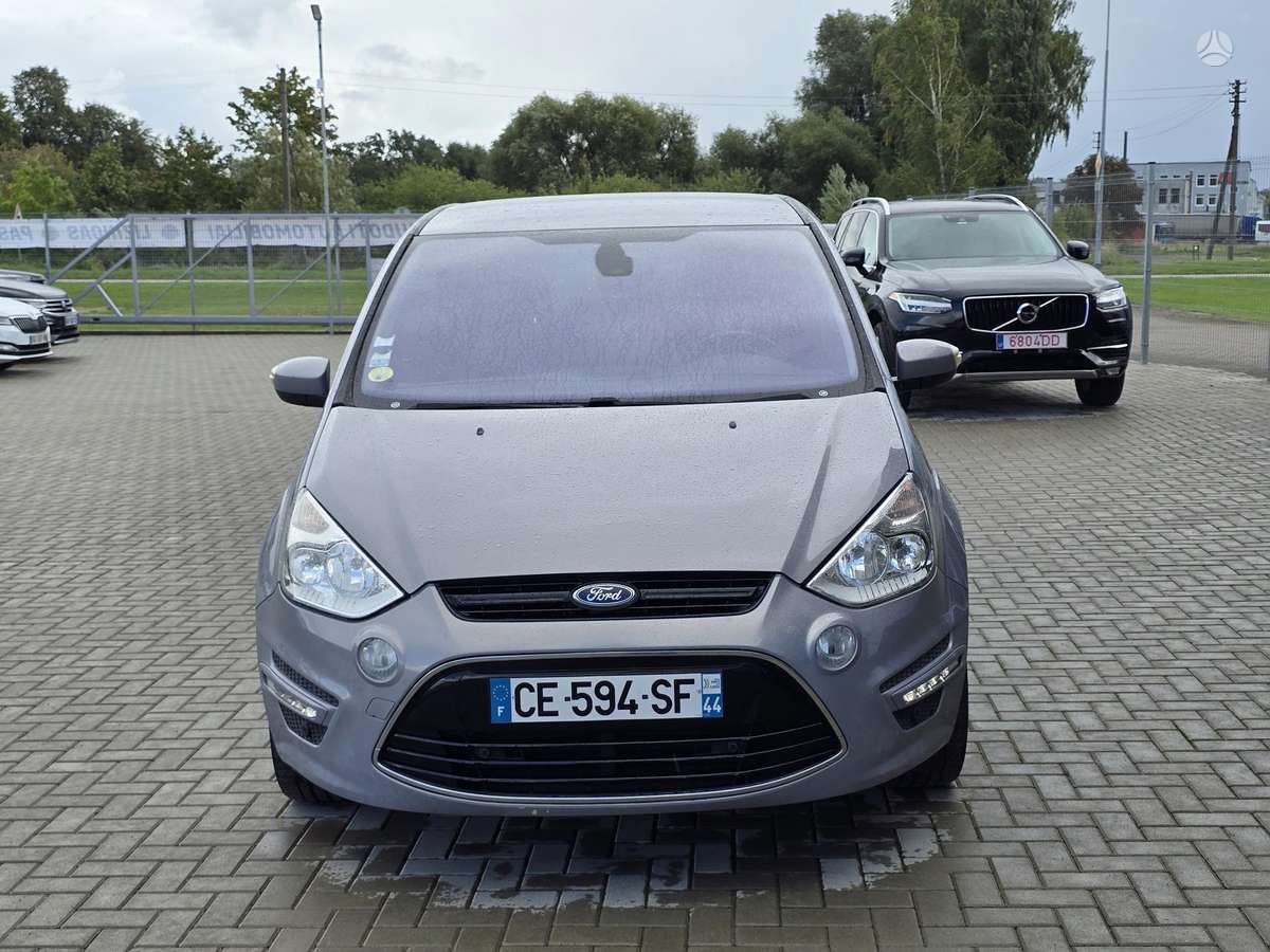 Ford S-MAX - 5