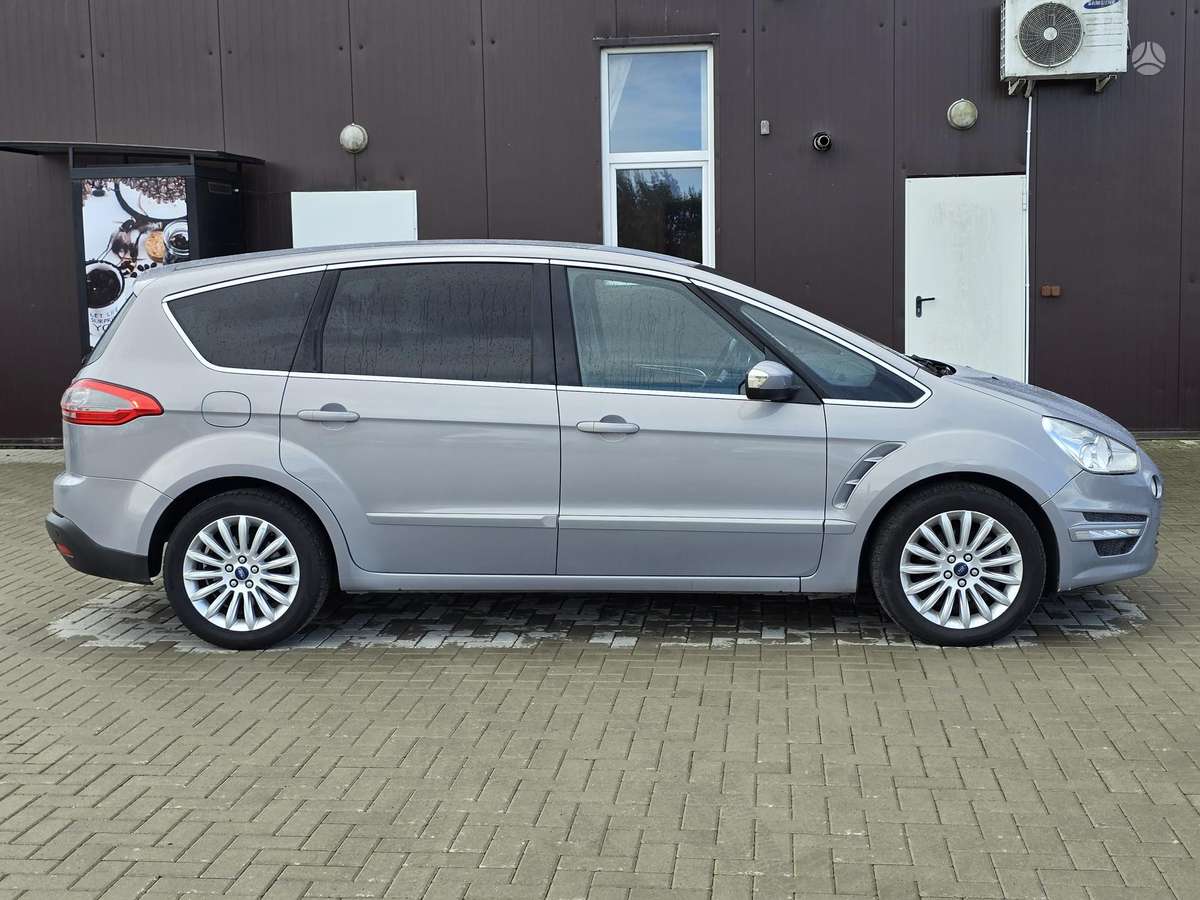 Ford S-MAX - 6