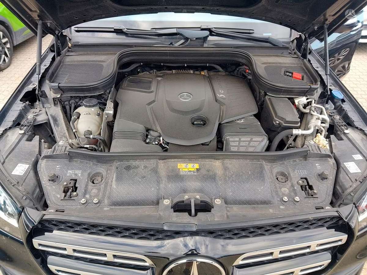 Mercedes-Benz GLS400 - 7
