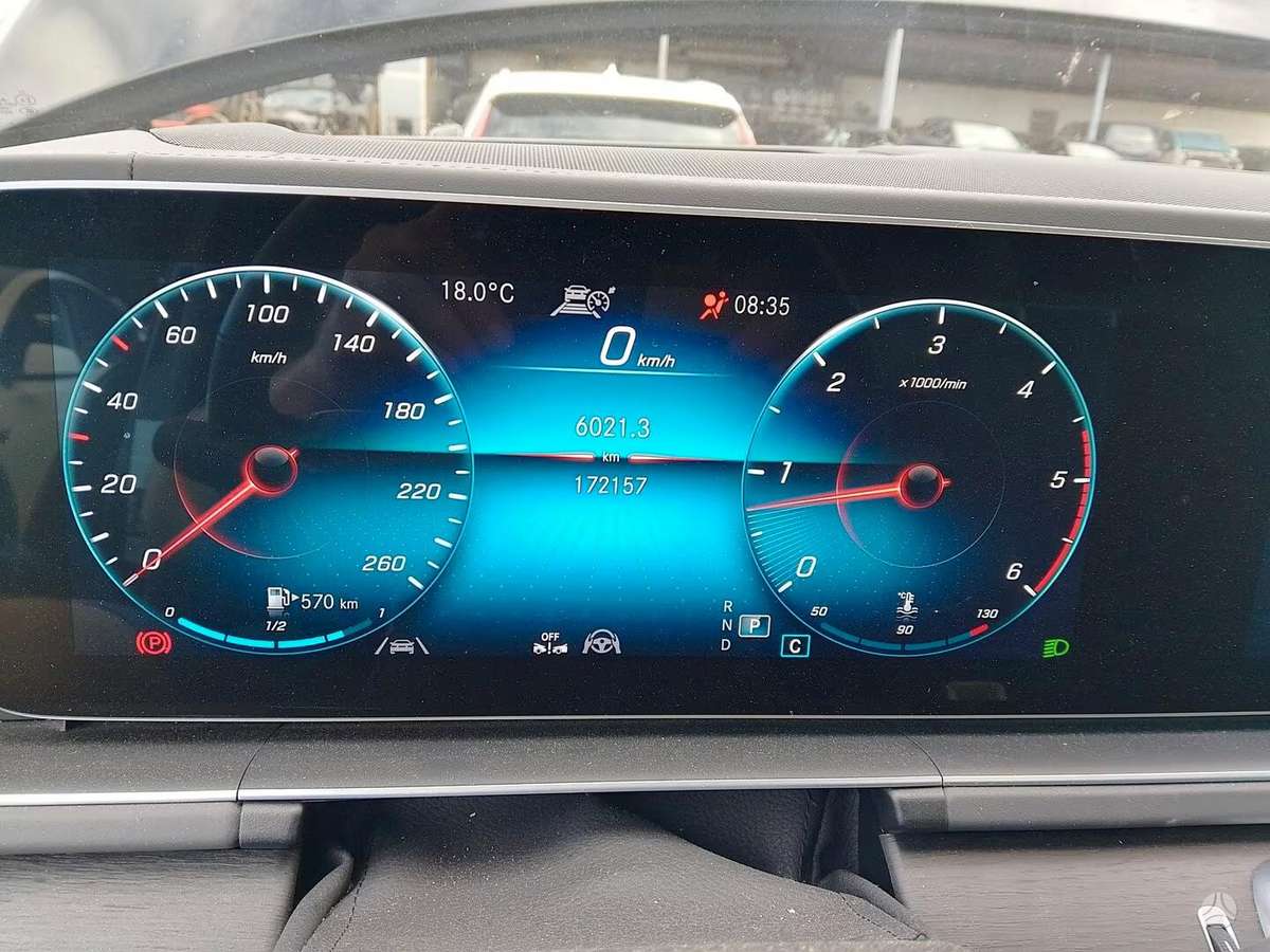 Mercedes-Benz GLS400 - 10