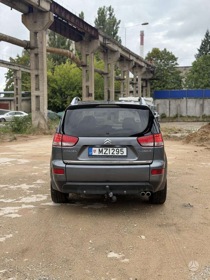 Citroën C-Crosser - 6