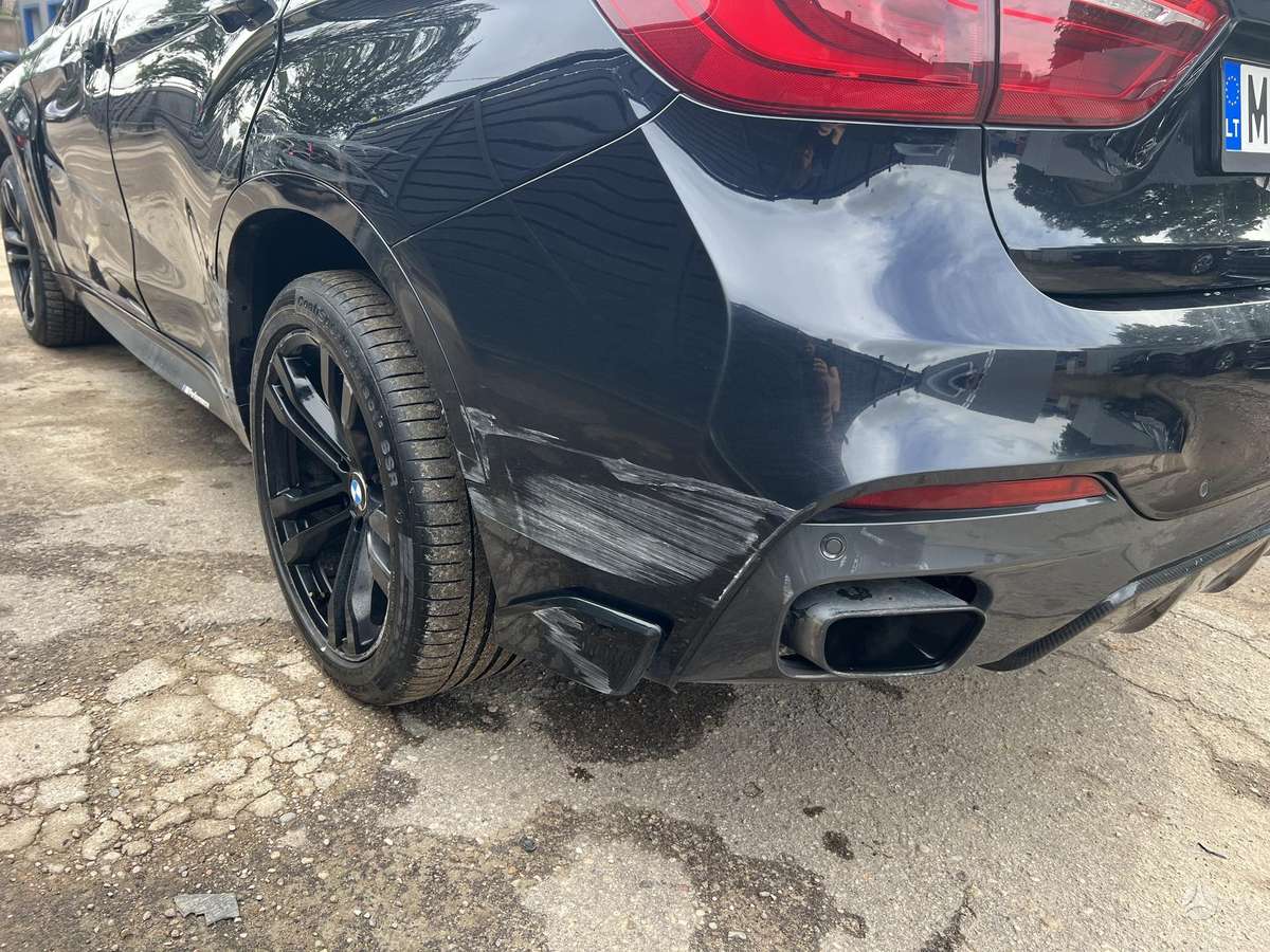 BMW X6 - 9