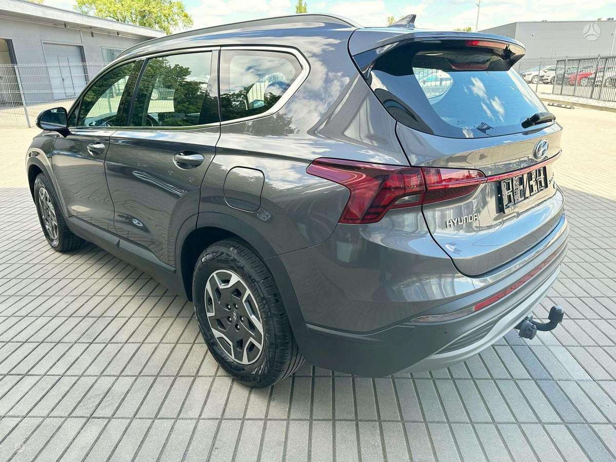 Hyundai Santa Fe - 4