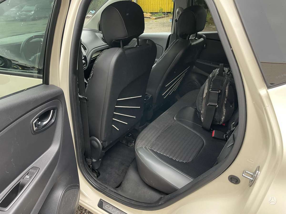 Renault Captur, 1.5 l., Минивэн