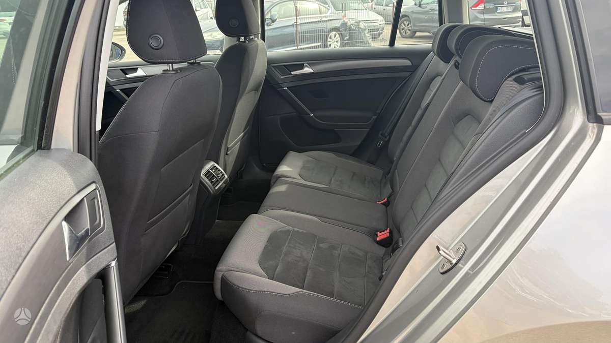 Volkswagen Golf, 1.6 l., Универсал