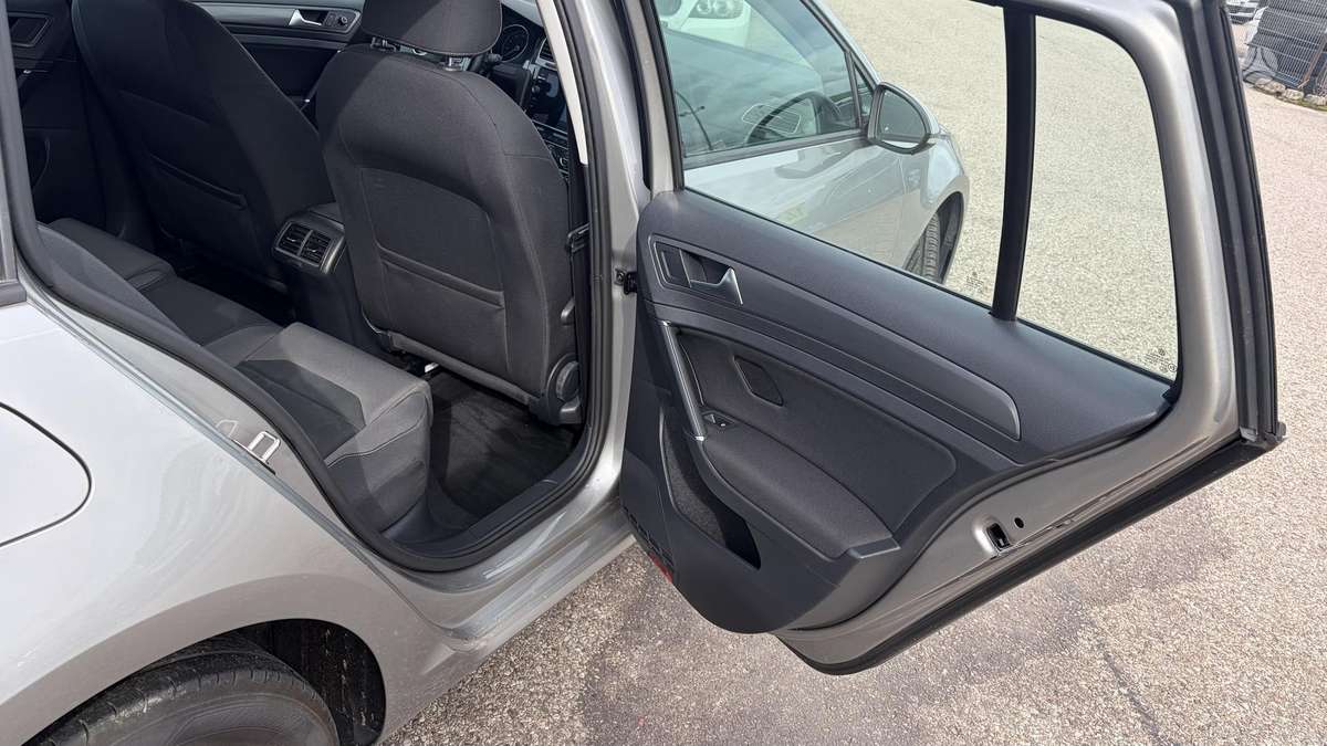 Volkswagen Golf, 1.6 l., Универсал