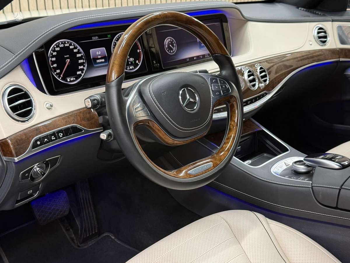 Mercedes-Benz S350 - 12