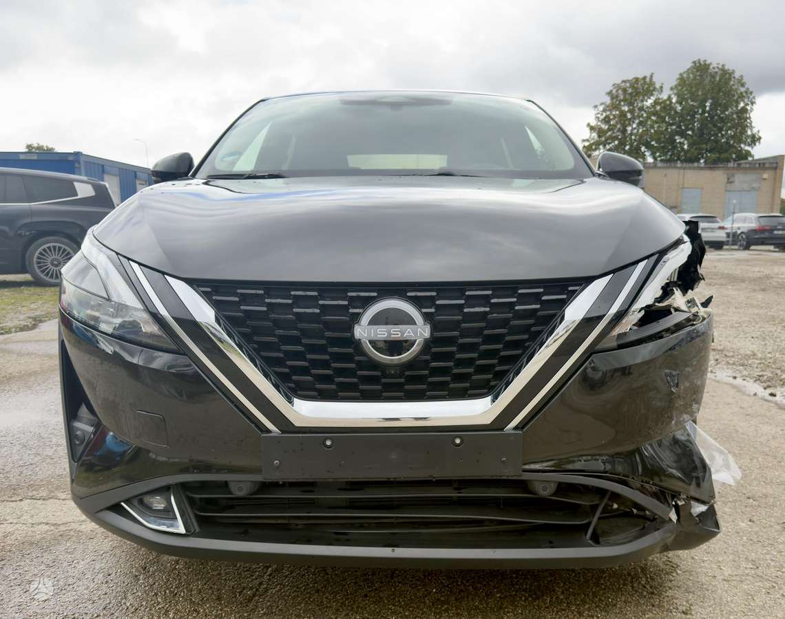 Nissan Qashqai - 2