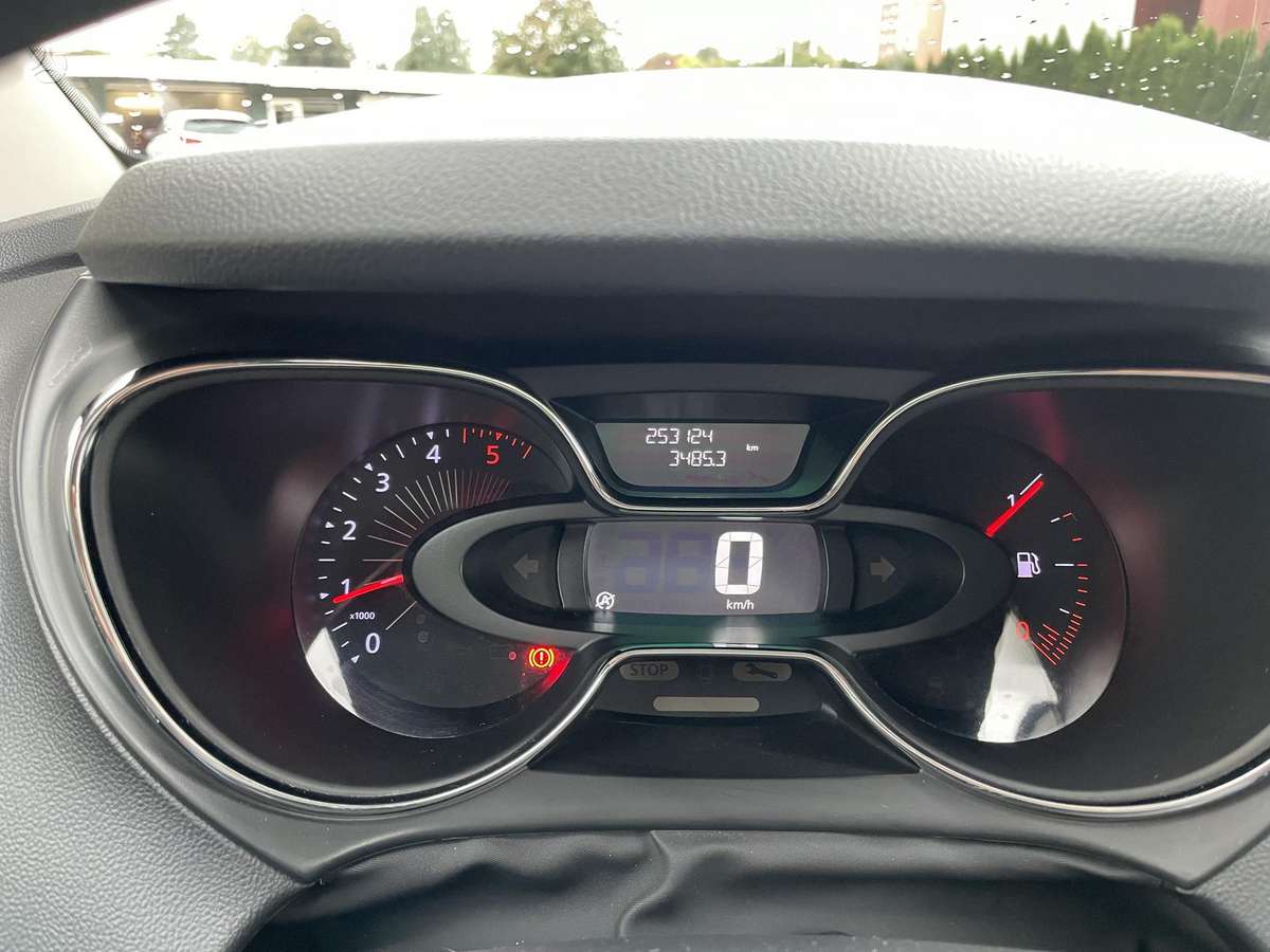 Renault Captur, 1.5 l., Минивэн
