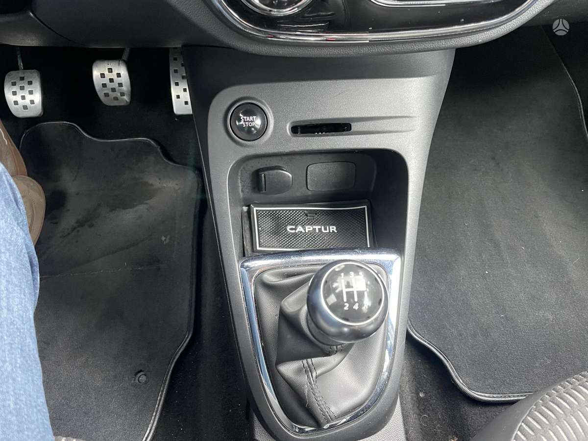 Renault Captur, 1.5 l., Минивэн