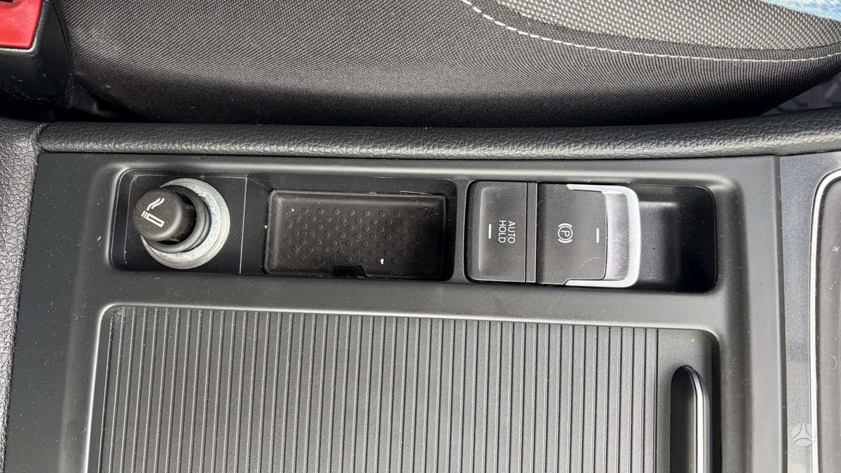 Volkswagen Golf, 1.6 l., Универсал