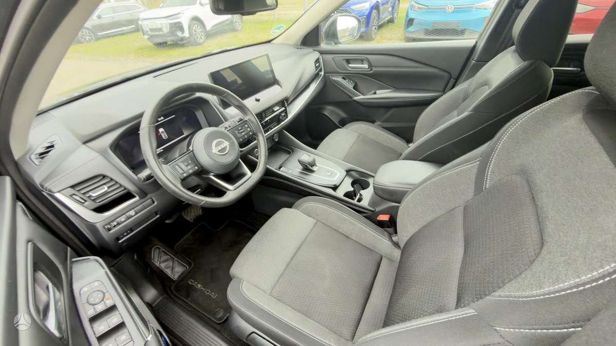 Nissan Qashqai - 10