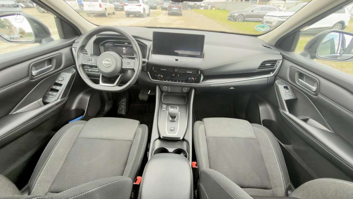 Nissan Qashqai - 11
