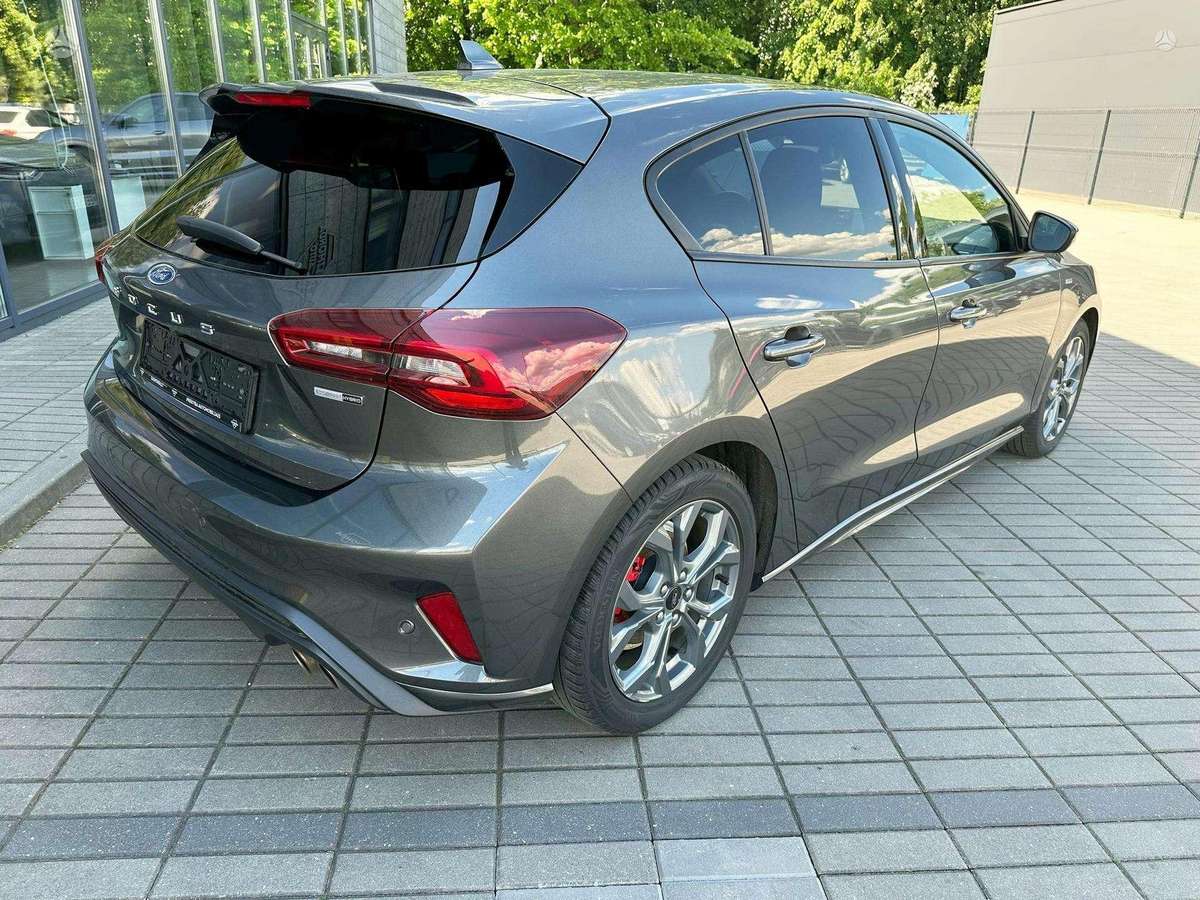 Ford Focus - 3