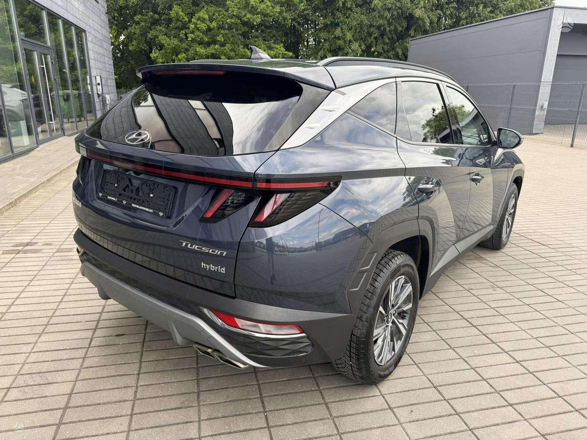 Hyundai Tucson - 4