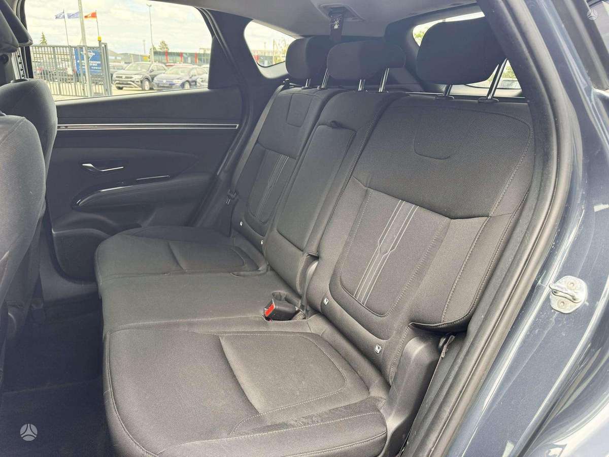 Hyundai Tucson - 8
