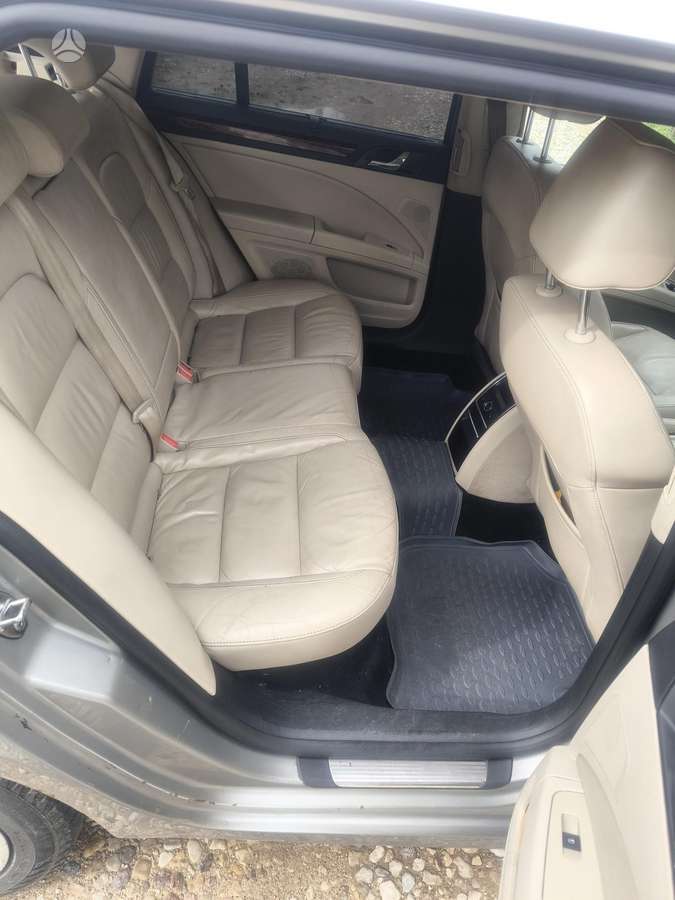 Skoda Superb, 2.0 l., wagon