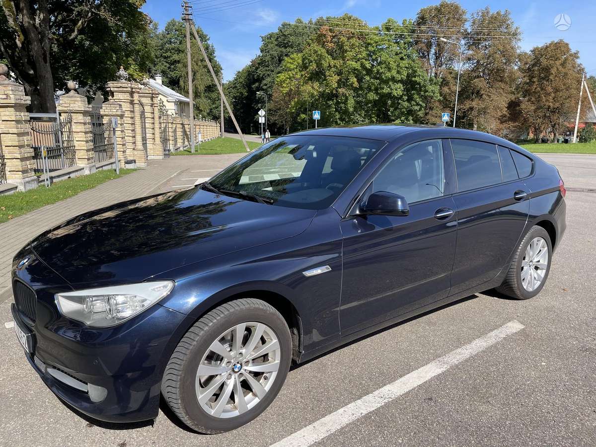 BMW 535 Gran Turismo - 1